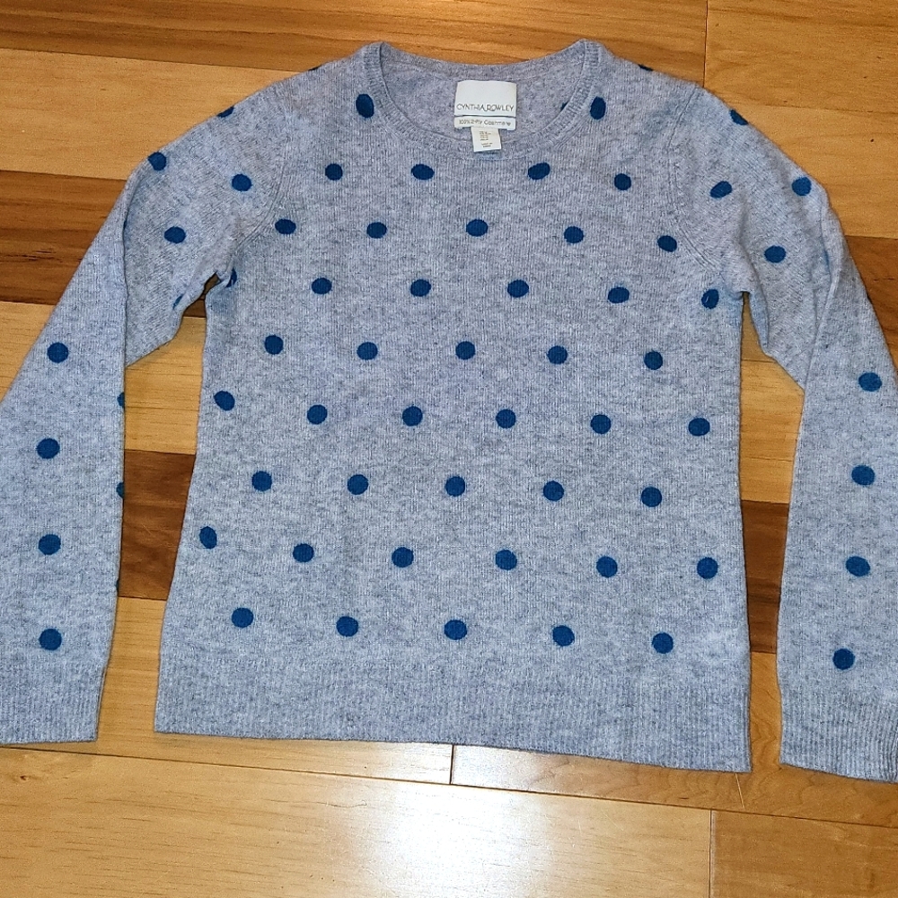 Cynthia Rowley 100% 2-Ply Cashmere Polka Dot Sweater. Size Medium